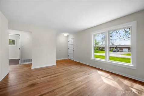 985 Aspen Street Hoffman Estates IL 60169