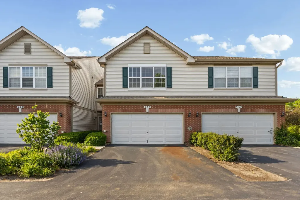 535 North Red Deer Road Round Lake IL 60073