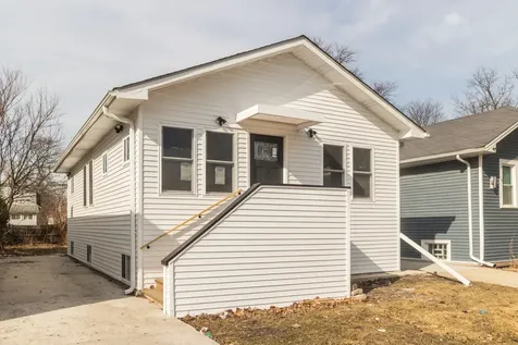 1924 South 17th Avenue Maywood IL 60153