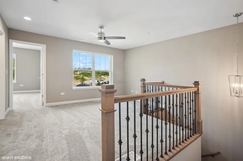 276 Masters Drive Addison IL 60101