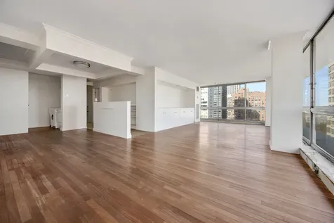 320 West Oakdale Avenue Chicago IL 60657