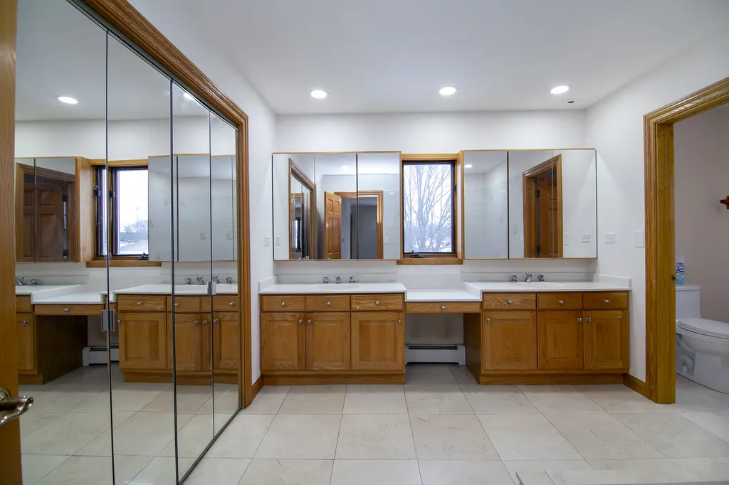 13332 South 88th Avenue Orland Park IL 60462