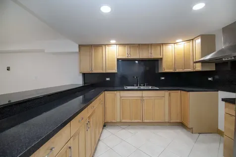 13332 South 88th Avenue Orland Park IL 60462