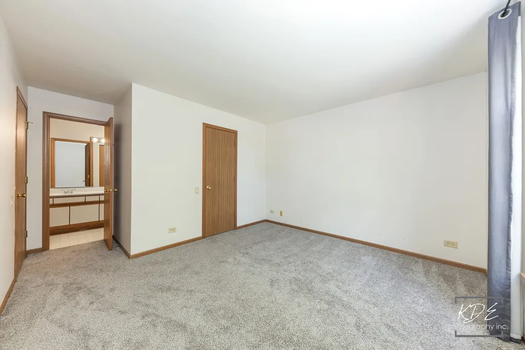 3479 Sandpiper Drive Aurora IL 60504