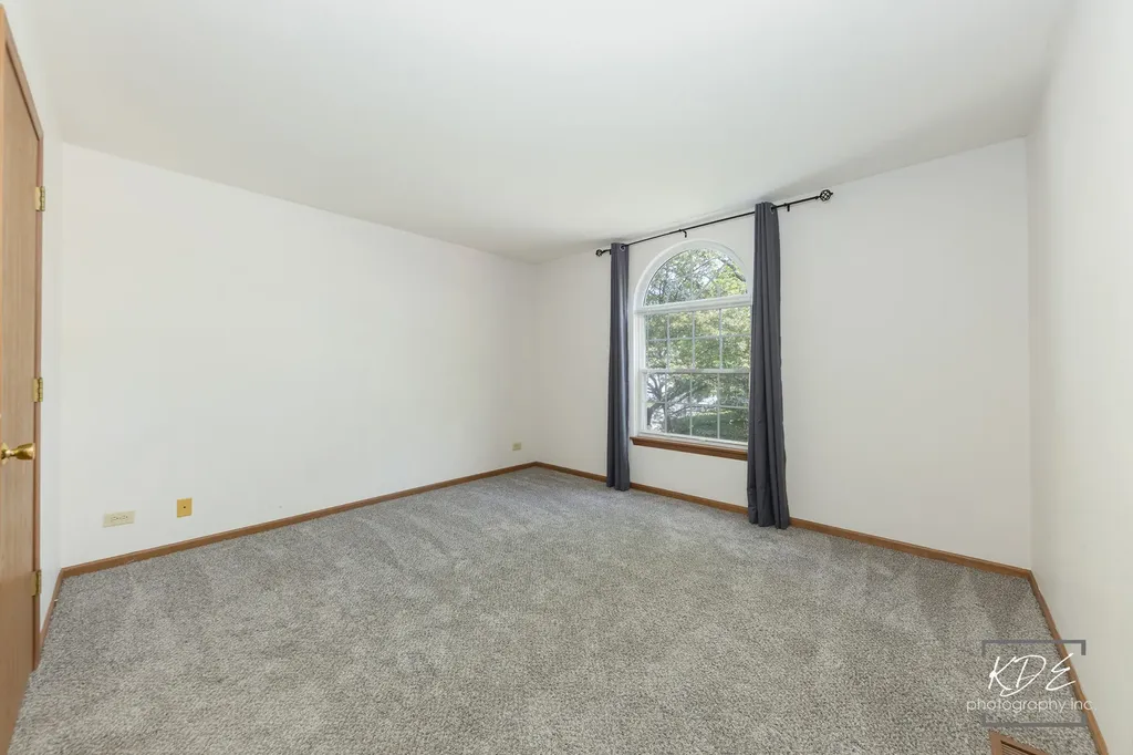 3479 Sandpiper Drive Aurora IL 60504