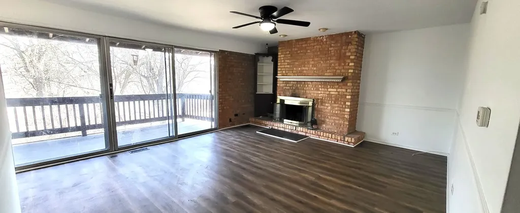 1607 East Maple Terrace Lisle IL 60532