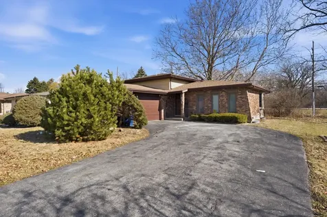 831 Violet Lane Matteson IL 60443