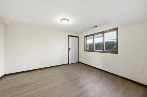831 Violet Lane Matteson IL 60443