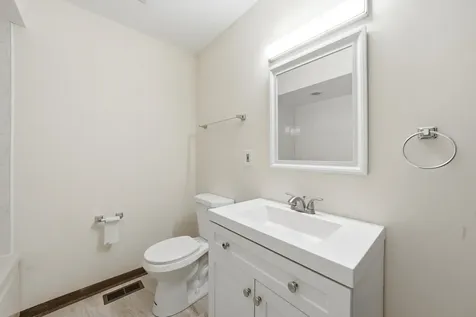 831 Violet Lane Matteson IL 60443