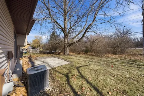 831 Violet Lane Matteson IL 60443