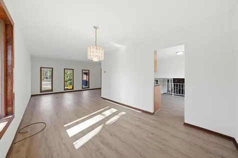 831 Violet Lane Matteson IL 60443