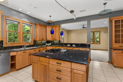 2236 Ridge Avenue Evanston IL 60201
