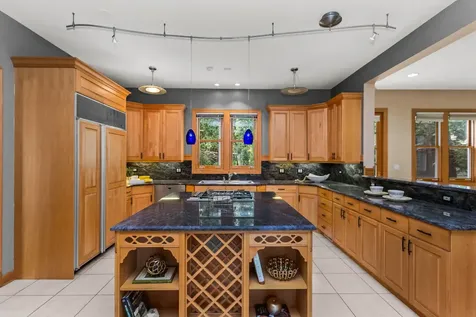 2236 Ridge Avenue Evanston IL 60201