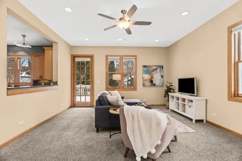 2236 Ridge Avenue Evanston IL 60201