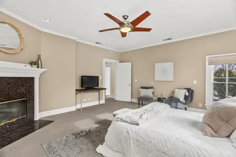 2236 Ridge Avenue Evanston IL 60201