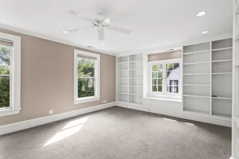2236 Ridge Avenue Evanston IL 60201