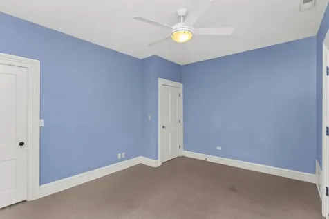 2236 Ridge Avenue Evanston IL 60201