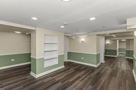 2236 Ridge Avenue Evanston IL 60201