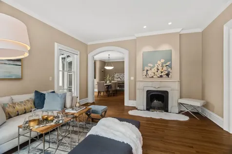 2236 Ridge Avenue Evanston IL 60201