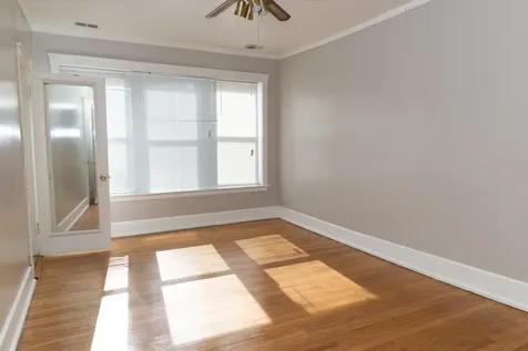 940 East 48th Street Chicago IL 60615