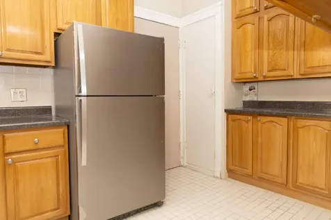 940 East 48th Street Chicago IL 60615