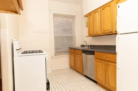 940 East 48th Street Chicago IL 60615