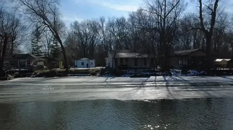 2709 North River Isle Road Momence IL 60954