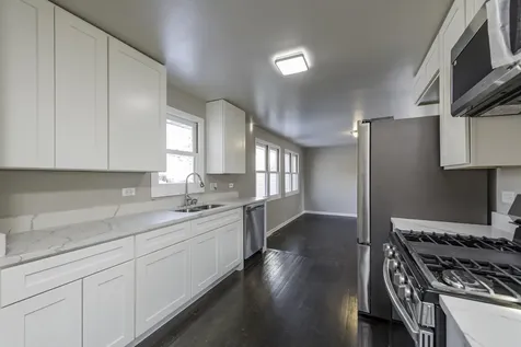 821 12TH Street North Chicago IL 60064