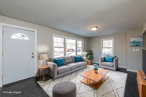 821 12TH Street North Chicago IL 60064