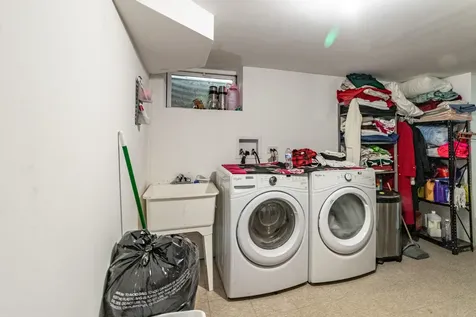 1054 Broadmoor Place Deerfield IL 60015