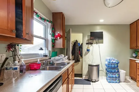 1054 Broadmoor Place Deerfield IL 60015