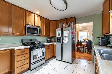 1054 Broadmoor Place Deerfield IL 60015