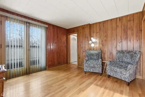 6310 North La Crosse Avenue Chicago IL 60646