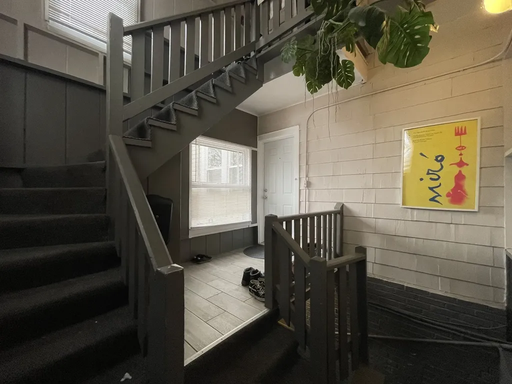 2017 West Norwood Street Chicago IL 60659