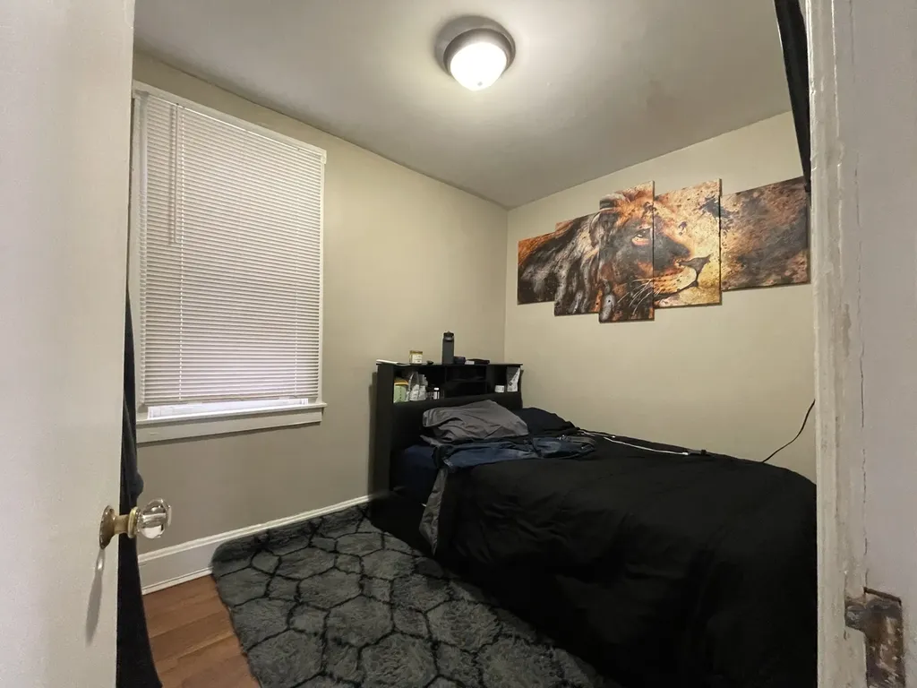 2017 West Norwood Street Chicago IL 60659