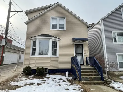 2017 West Norwood Street Chicago IL 60659