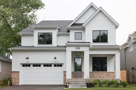 905 North Webster Street Naperville IL 60563