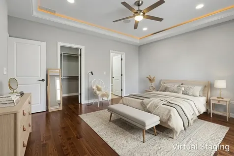 4038 North Western Avenue Chicago IL 60618