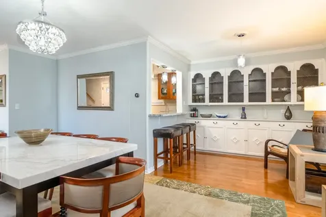8953 Central Park Avenue Evanston IL 60203