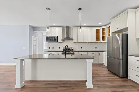 1306 Roberto Road Mahomet IL 61853