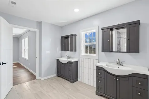 1306 Roberto Road Mahomet IL 61853