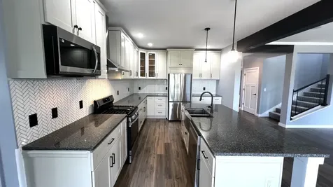 1306 Roberto Road Mahomet IL 61853