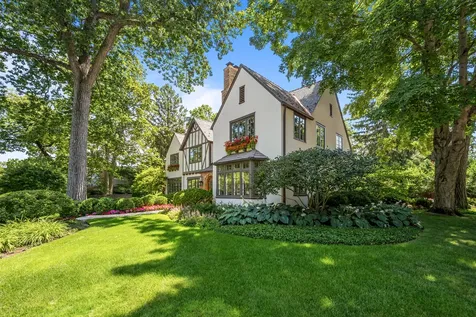 701 East Center Avenue Lake Bluff IL 60044