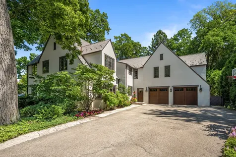 701 East Center Avenue Lake Bluff IL 60044