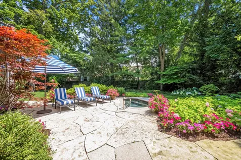 701 East Center Avenue Lake Bluff IL 60044