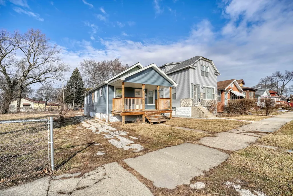 1020 West 104th Place Chicago IL 60643