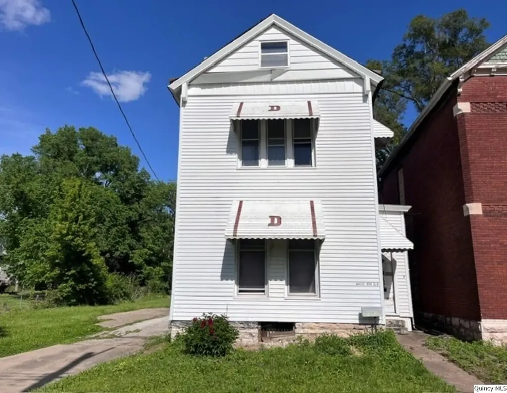 916 & 922 North 8th Street Quincy IL 62301