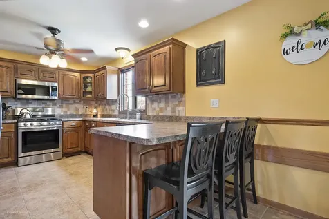 19813 Clare Drive Tinley Park IL 60487