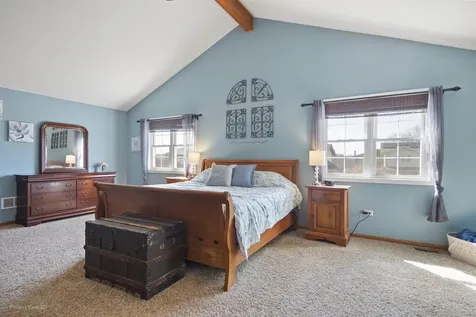 19813 Clare Drive Tinley Park IL 60487