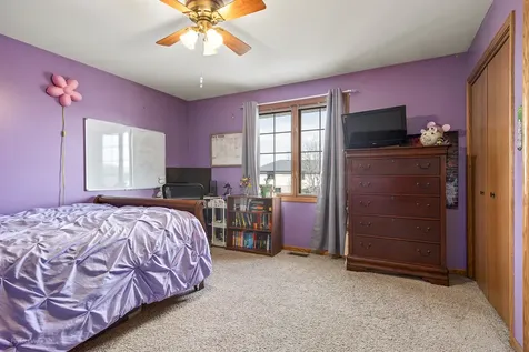 19813 Clare Drive Tinley Park IL 60487